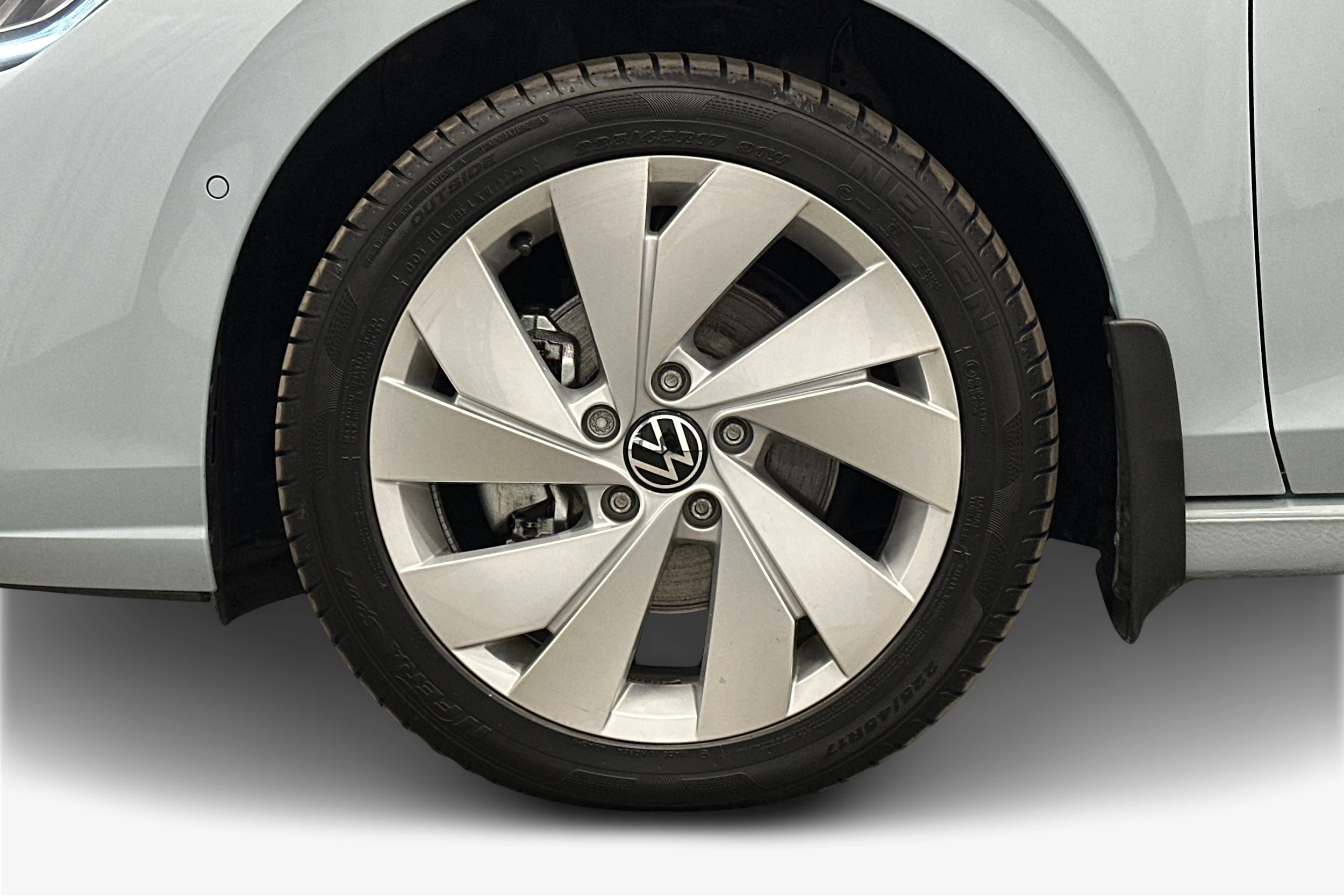 sininen Volkswagen Golf 2025 kuva 12.