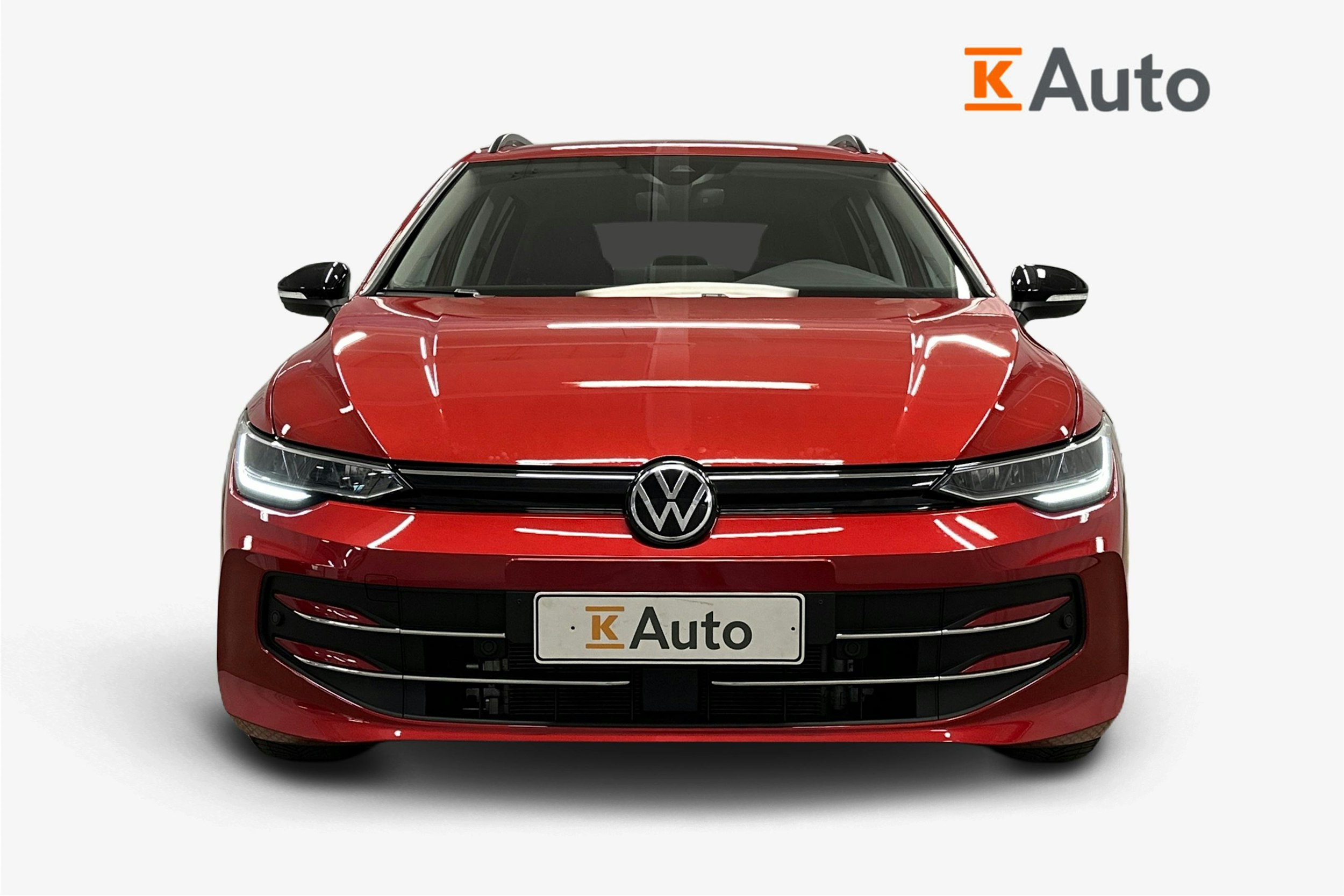 punainen Volkswagen Golf 2025 kuva 5.