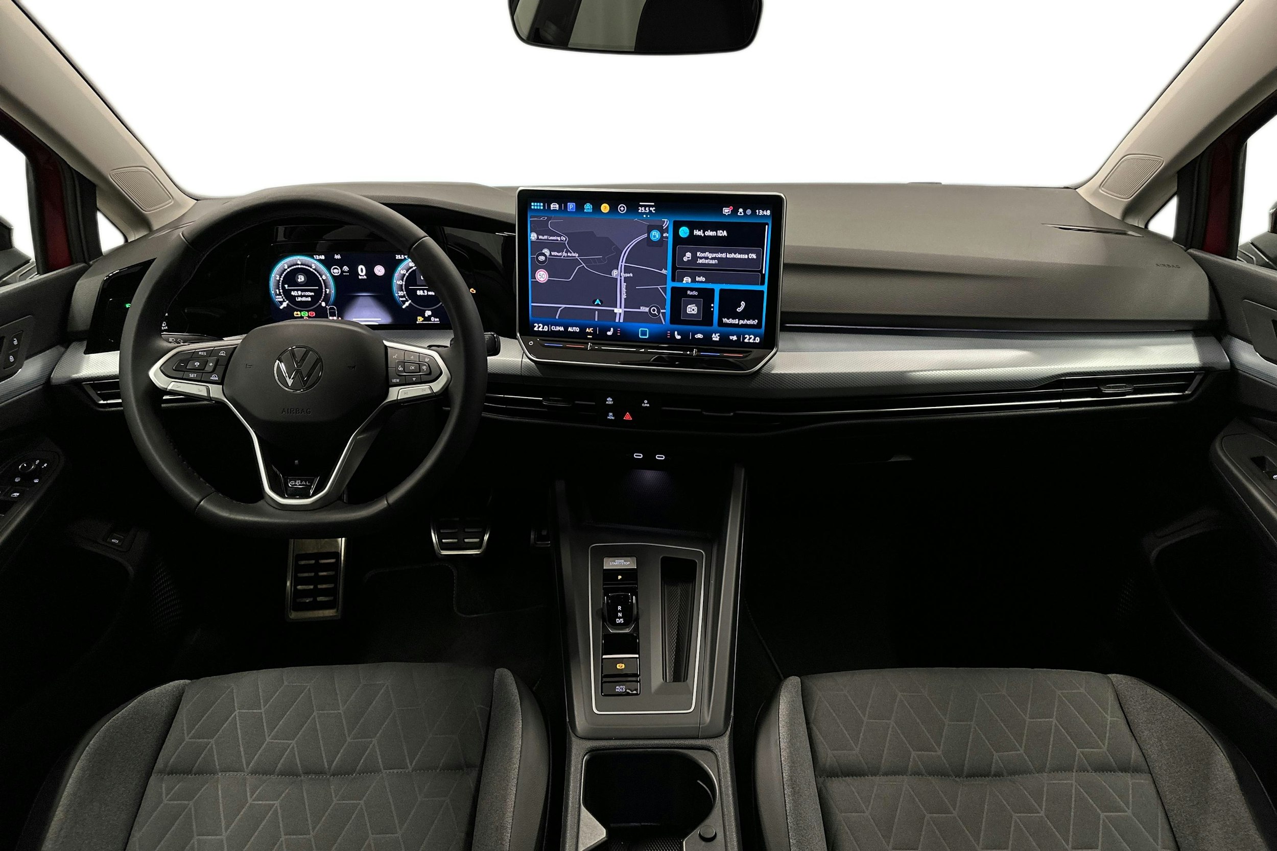 punainen Volkswagen Golf 2025 kuva 9.