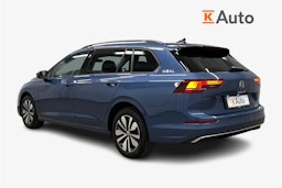 sininen Volkswagen Golf 2025 kuva 2.