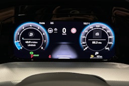 sininen Volkswagen Golf 2025 kuva 21.
