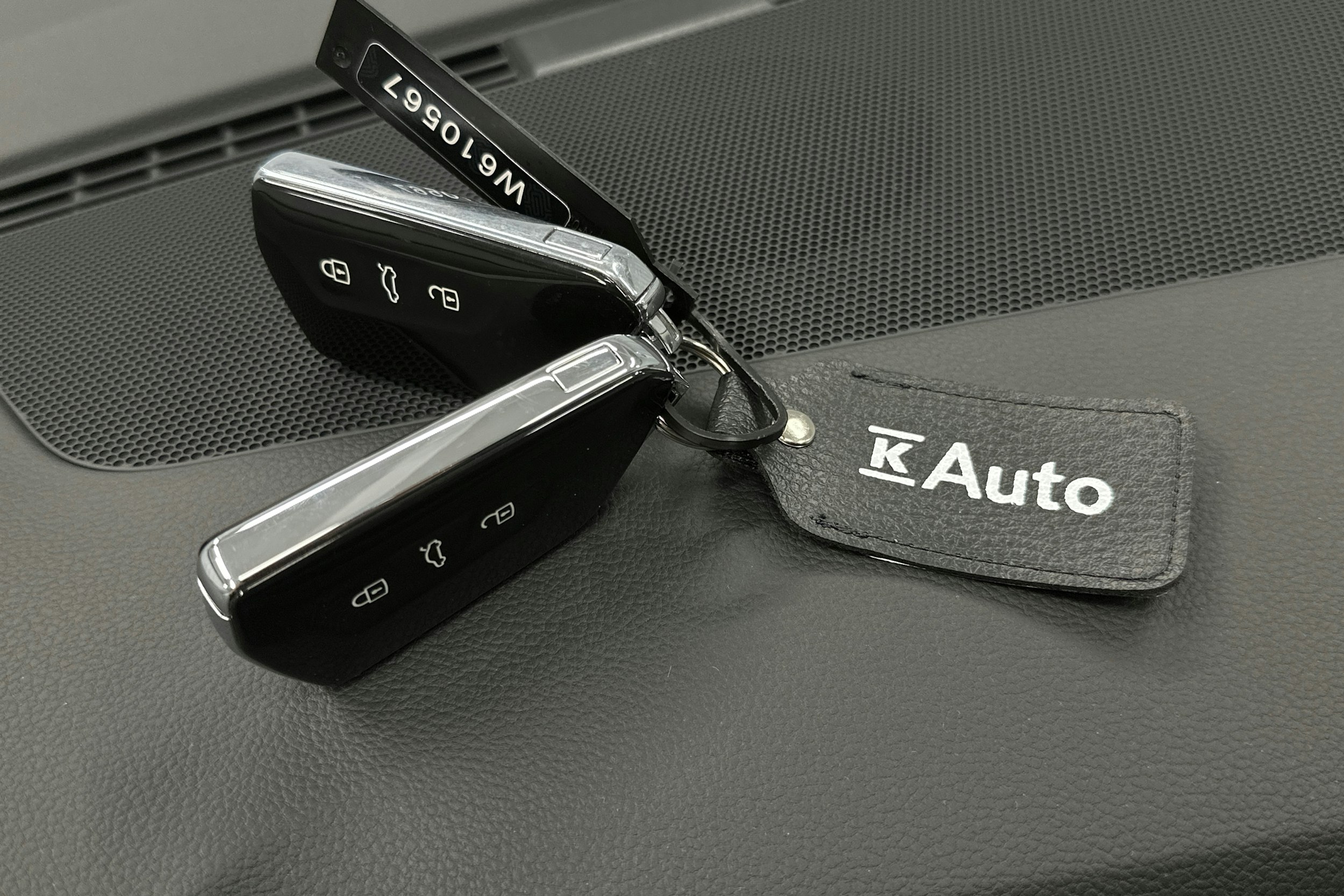 sininen Volkswagen Golf 2025 kuva 29.