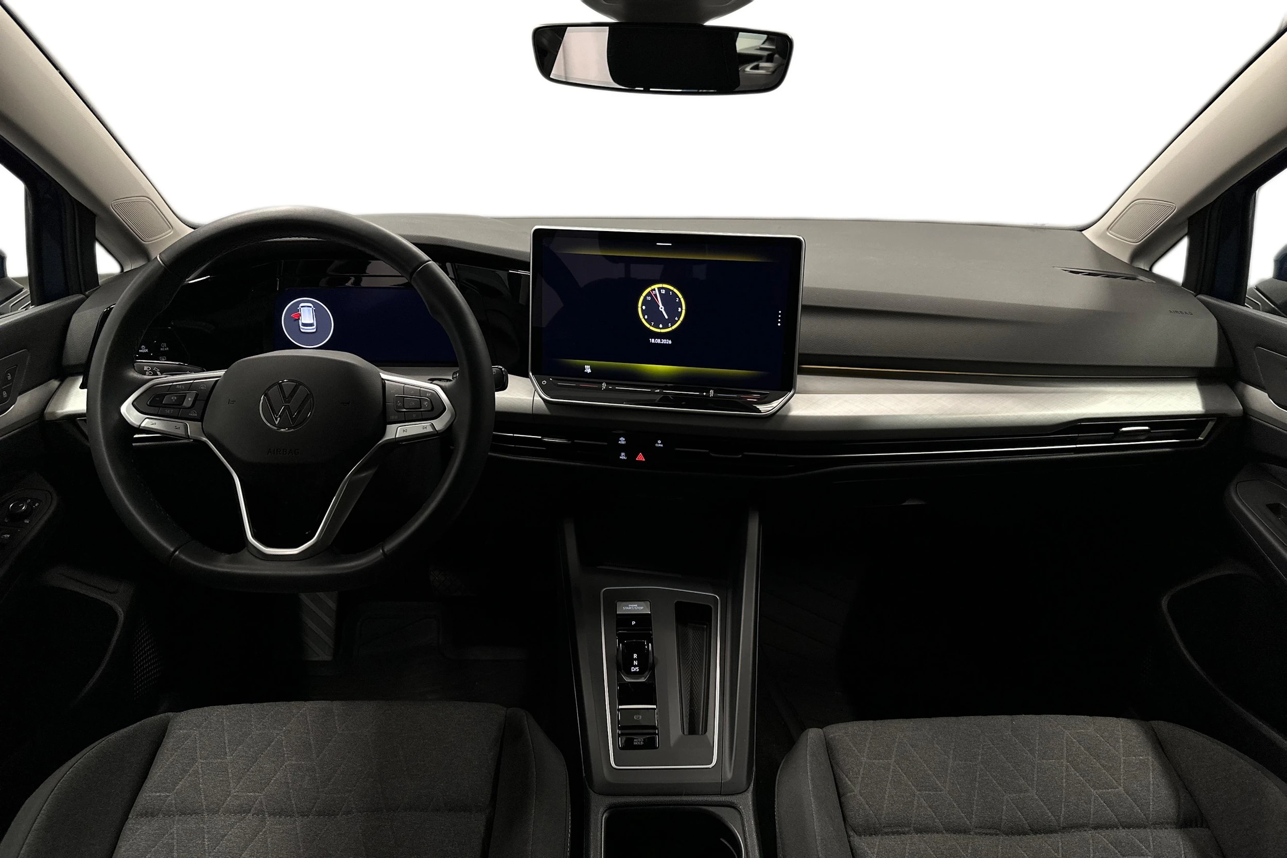 sininen Volkswagen Golf 2025 kuva 7.