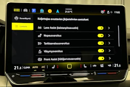 sininen Volkswagen Golf 2025 kuva 27.
