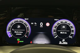 sininen Volkswagen Golf 2025 kuva 13.