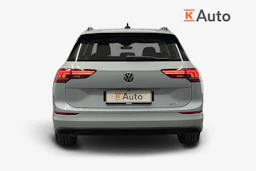 sininen Volkswagen Golf 2025 kuva 3.