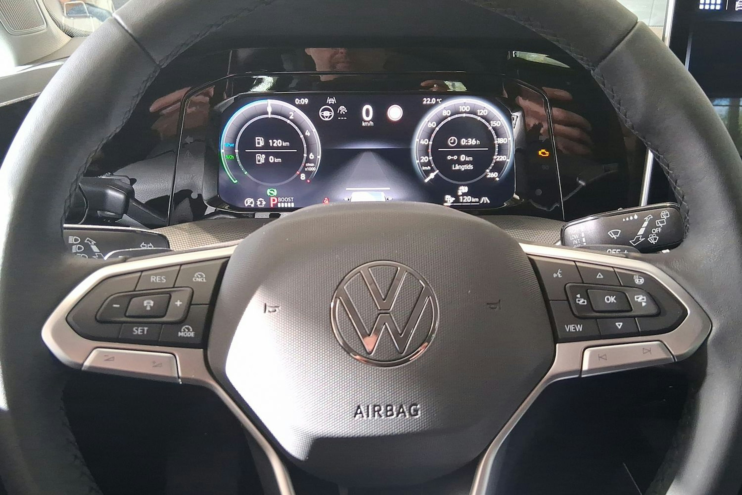 met. harmaa Volkswagen Golf 2025 kuva 11.