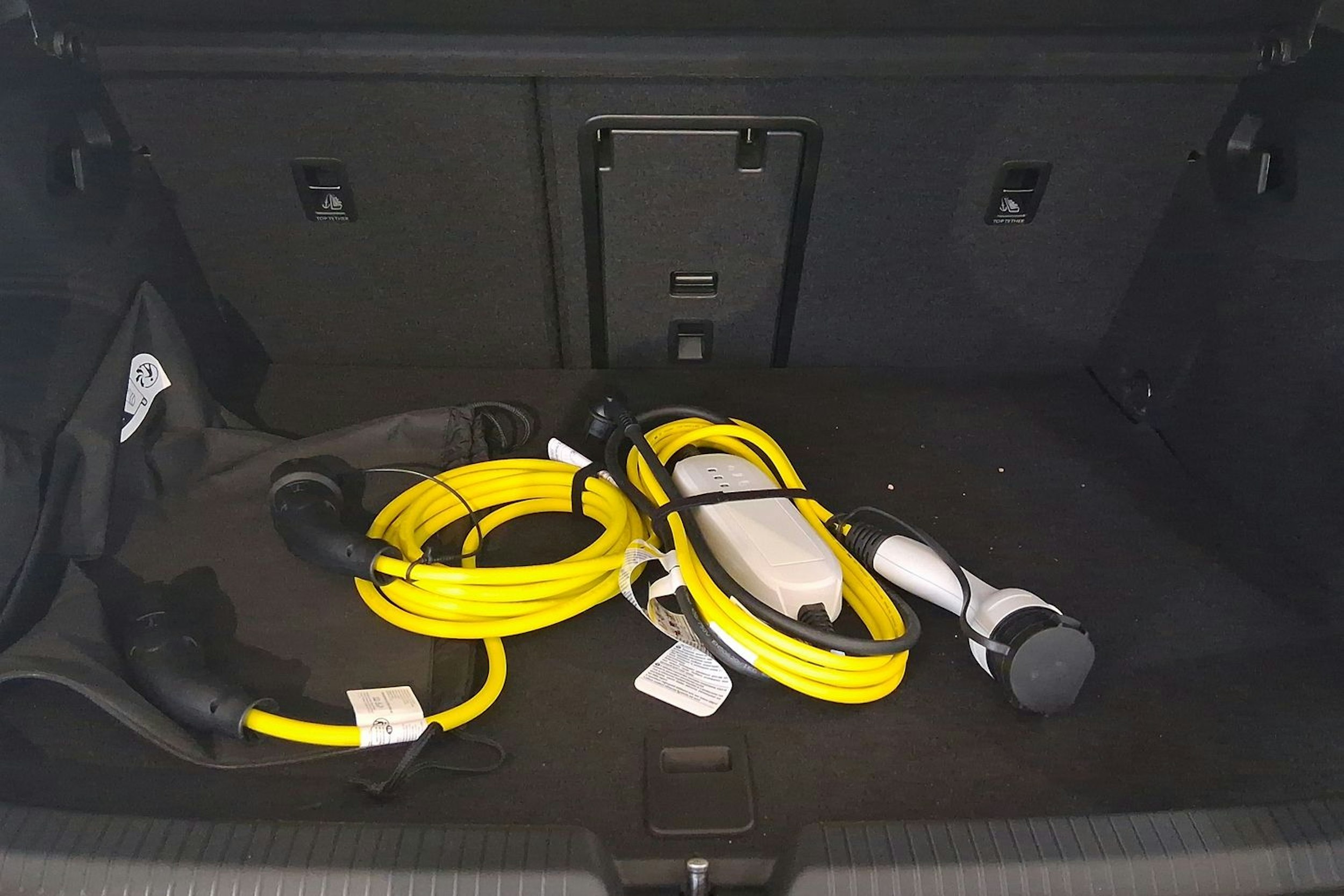 met. harmaa Volkswagen Golf 2025 kuva 14.