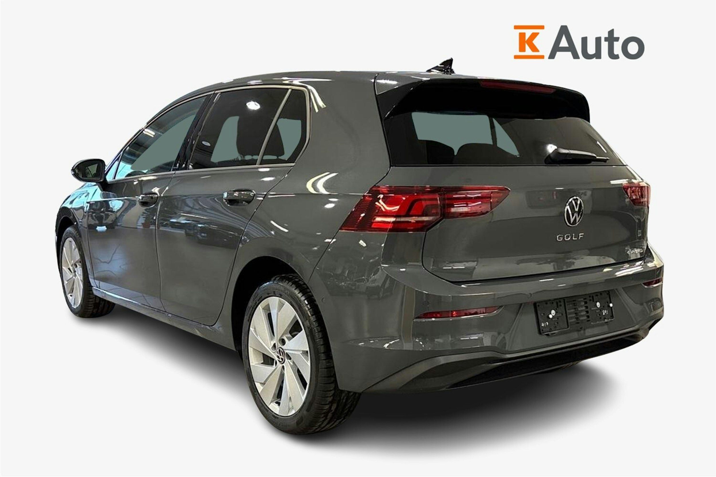 met. harmaa Volkswagen Golf 2025 kuva 4.