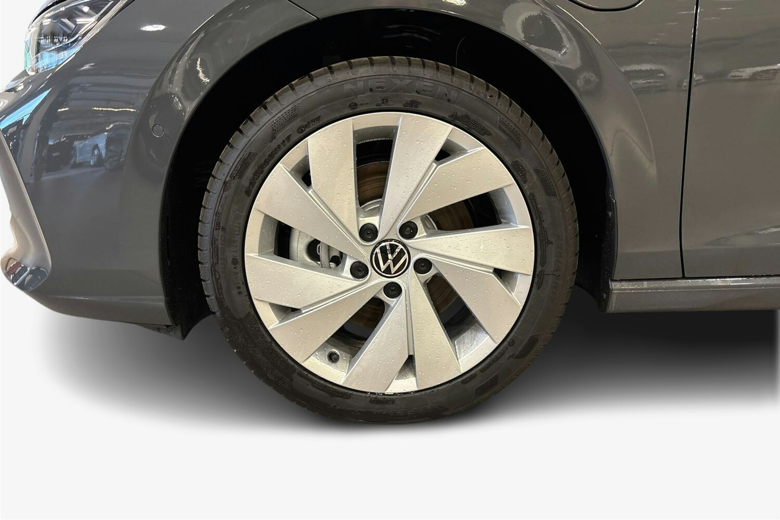 met. harmaa Volkswagen Golf 2025 kuva 18.
