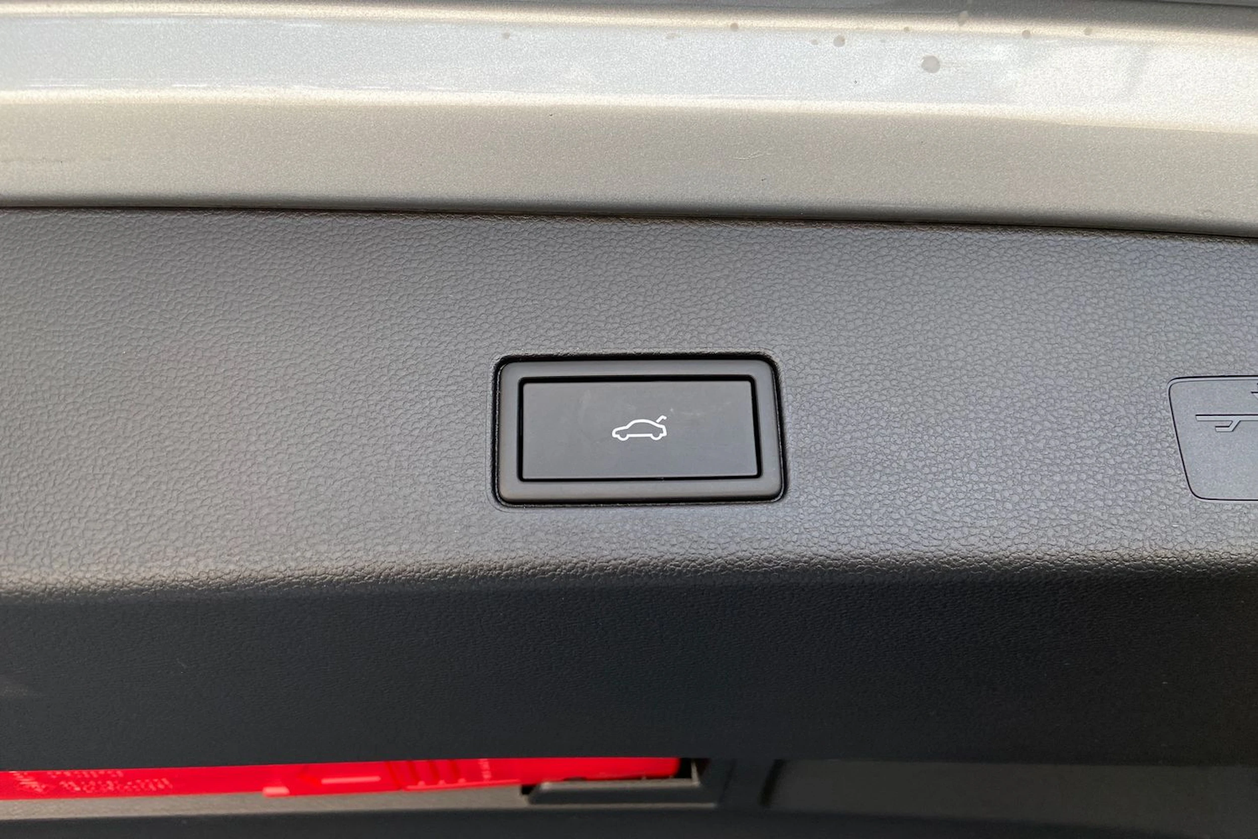 harmaa Volkswagen Golf 2025 kuva 13.