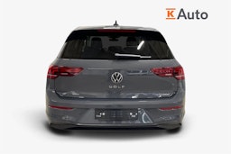 harmaa Volkswagen Golf 2025 kuva 3.