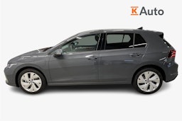 harmaa Volkswagen Golf 2025 kuva 5.