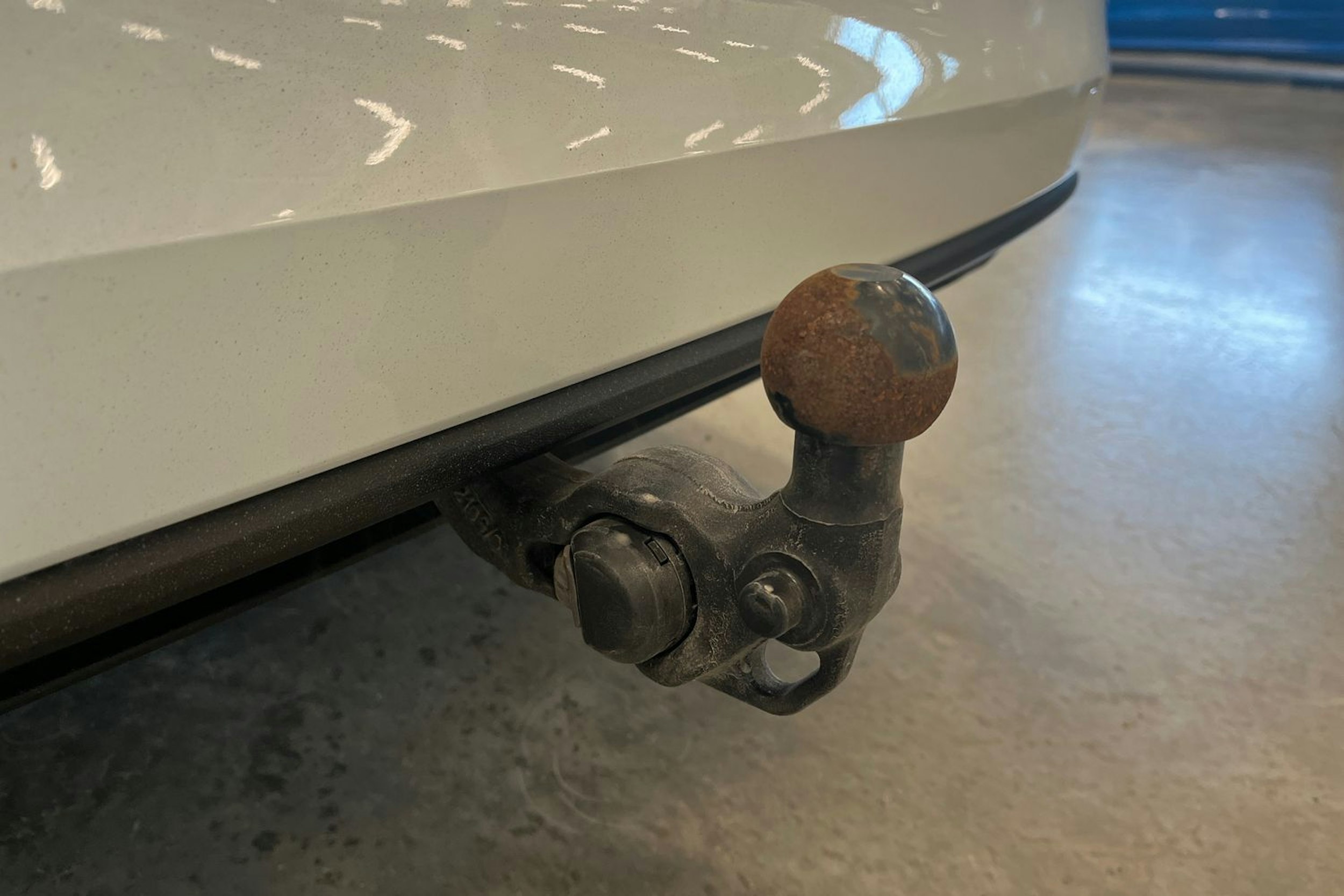 valkoinen Volkswagen Golf 2025 kuva 32.