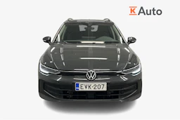 oranssi Volkswagen Golf 2025 kuva 4.