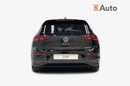 musta Volkswagen Golf 2025 kuva 3.