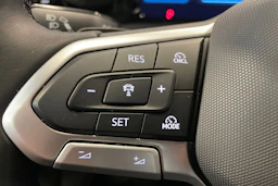 Sininen Volkswagen GOLF 2025 kuva 30.
