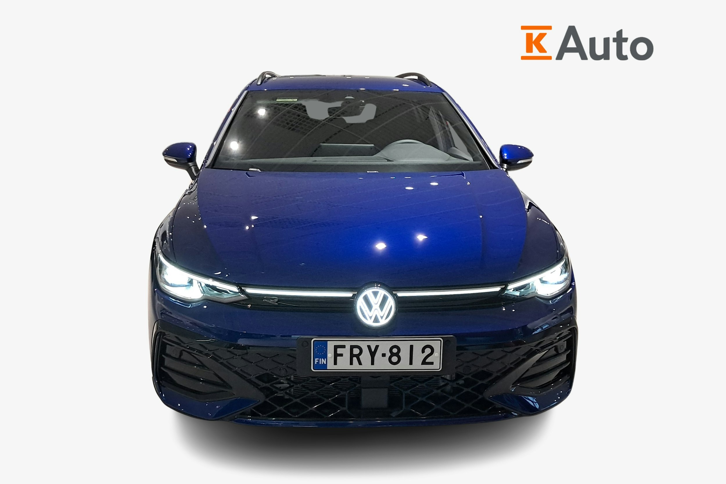 sininen Volkswagen Golf 2025 kuva 4.