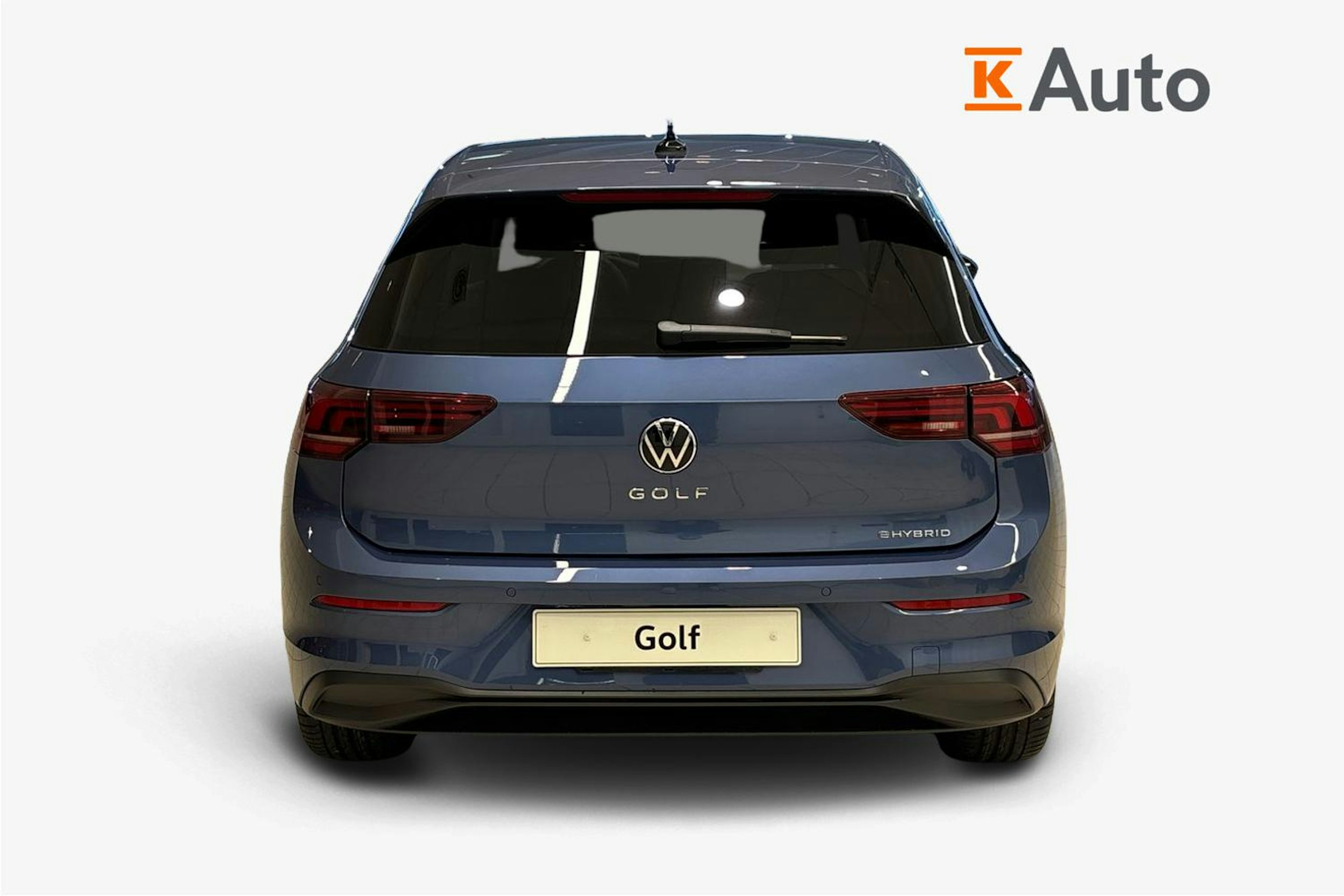 sininen Volkswagen Golf 2025 kuva 3.