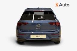 sininen Volkswagen Golf 2025 kuva 3.