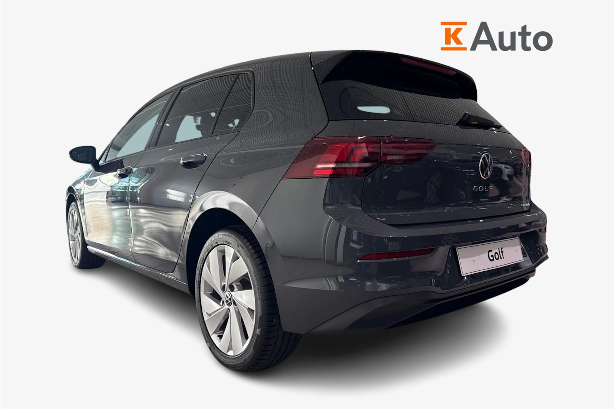 harmaa Volkswagen Golf 2025 kuva 2.