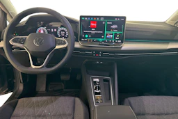 harmaa Volkswagen Golf 2025 kuva 7.