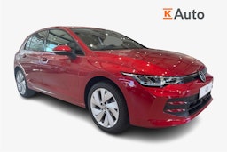 punainen Volkswagen Golf 2025 kuva 1.