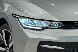 met. harmaa Volkswagen Golf 2025 kuva 10.
