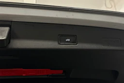 met. harmaa Volkswagen Golf 2025 kuva 36.