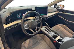 met. sininen Volkswagen Golf 2025 kuva 6.