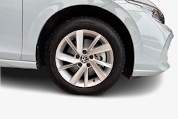 met. sininen Volkswagen Golf 2025 kuva 9.