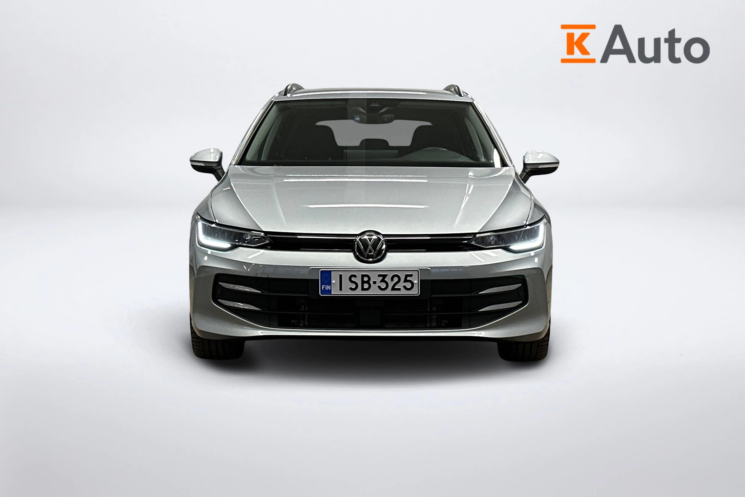 harmaa Volkswagen Golf 2025 kuva 5.