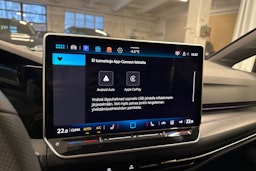 sininen Volkswagen Golf 2025 kuva 20.