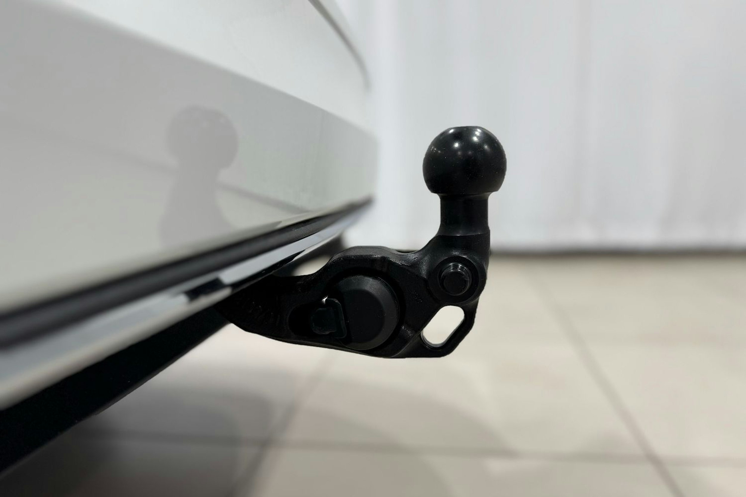 valkoinen Volkswagen Golf 2025 kuva 11.