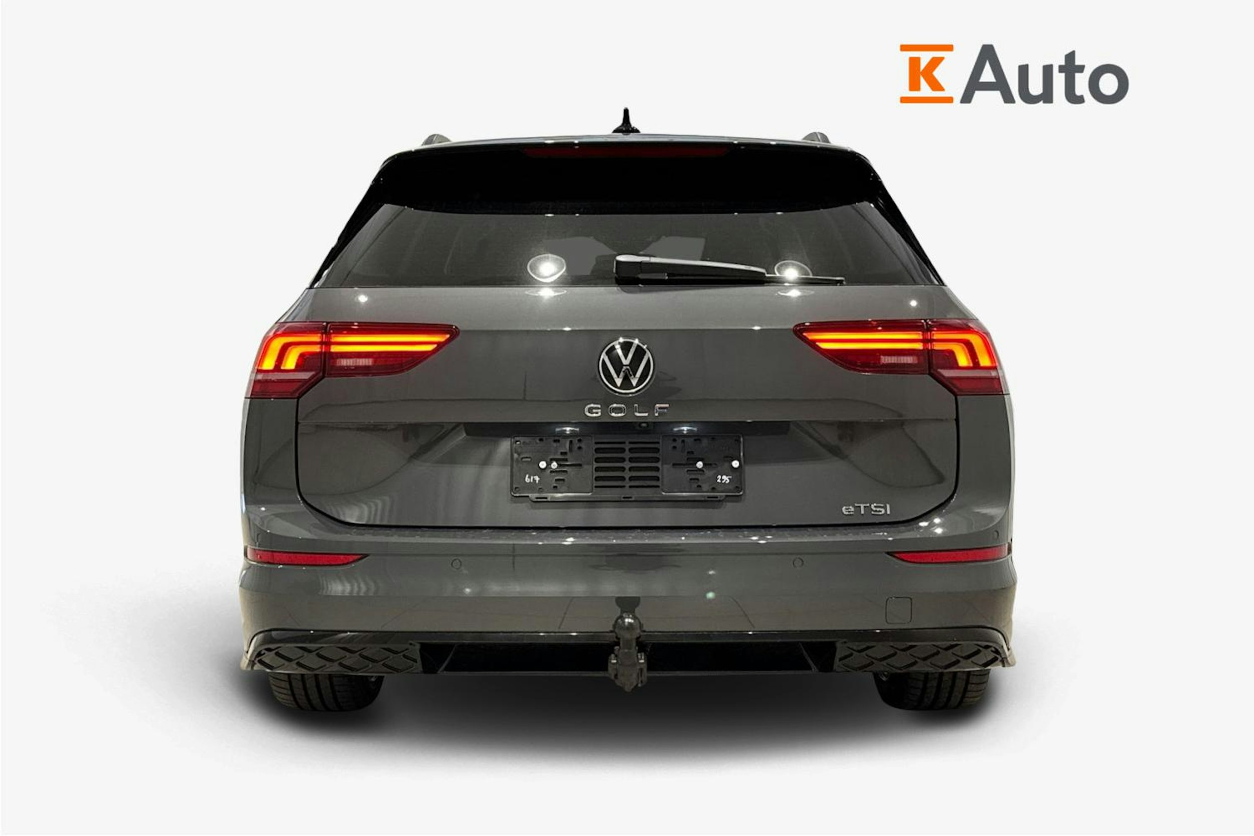 met. harmaa Volkswagen Golf 2025 kuva 3.