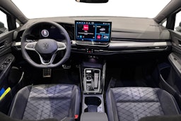met. harmaa Volkswagen Golf 2025 kuva 7.