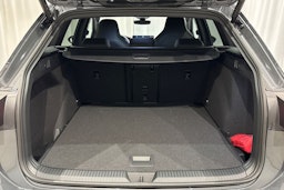 met. harmaa Volkswagen Golf 2025 kuva 12.