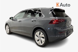 harmaa Volkswagen Golf 2025 kuva 2.
