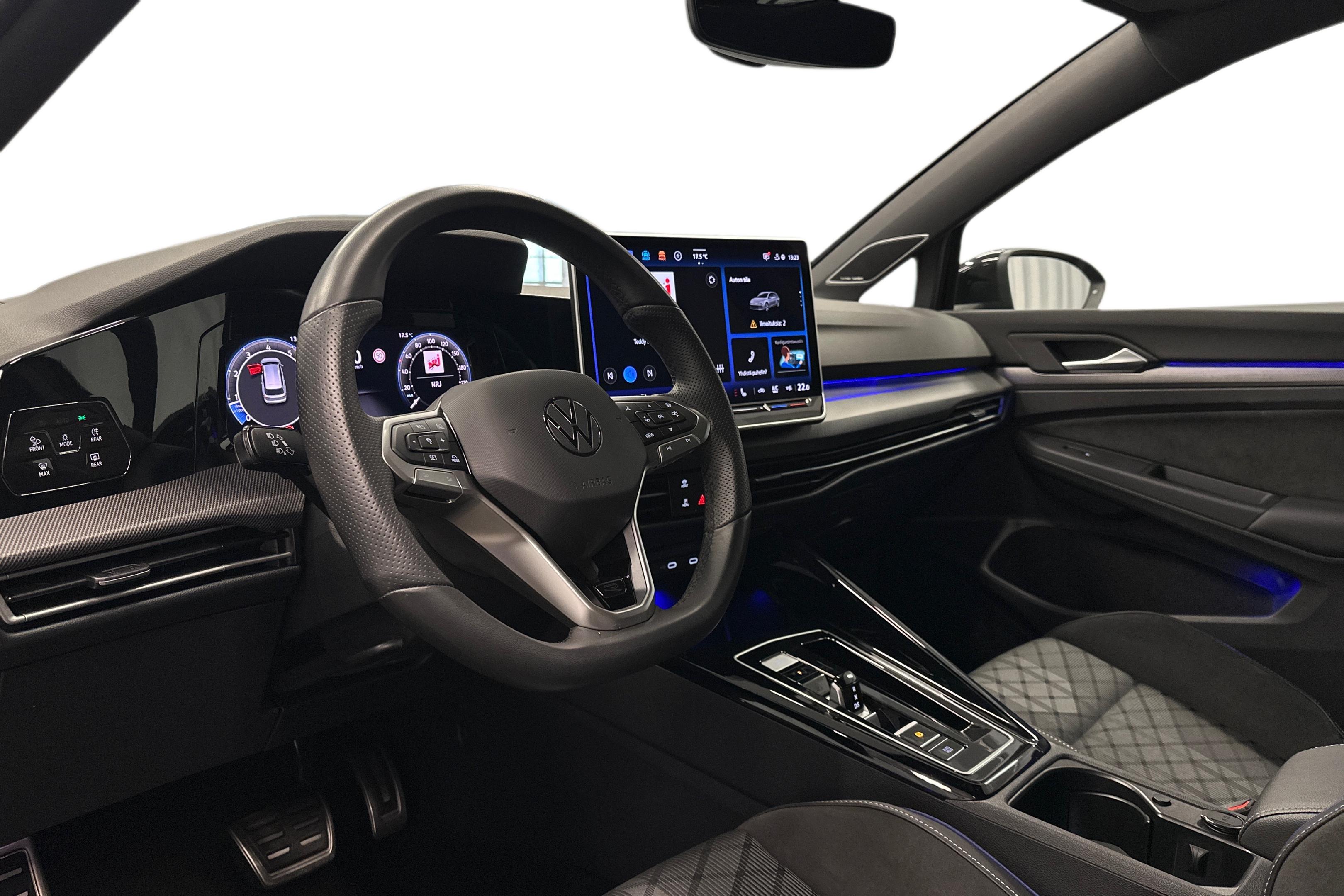 Volkswagen Golf 2025, kuva 6/28