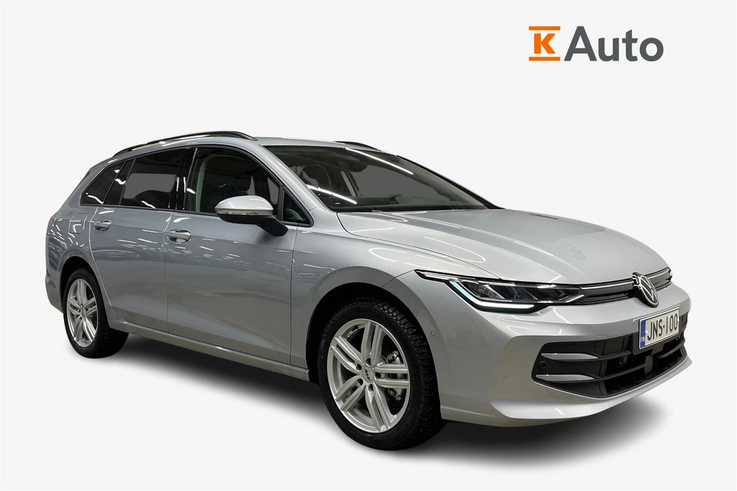 harmaa Volkswagen Golf 2025 kuva 1.