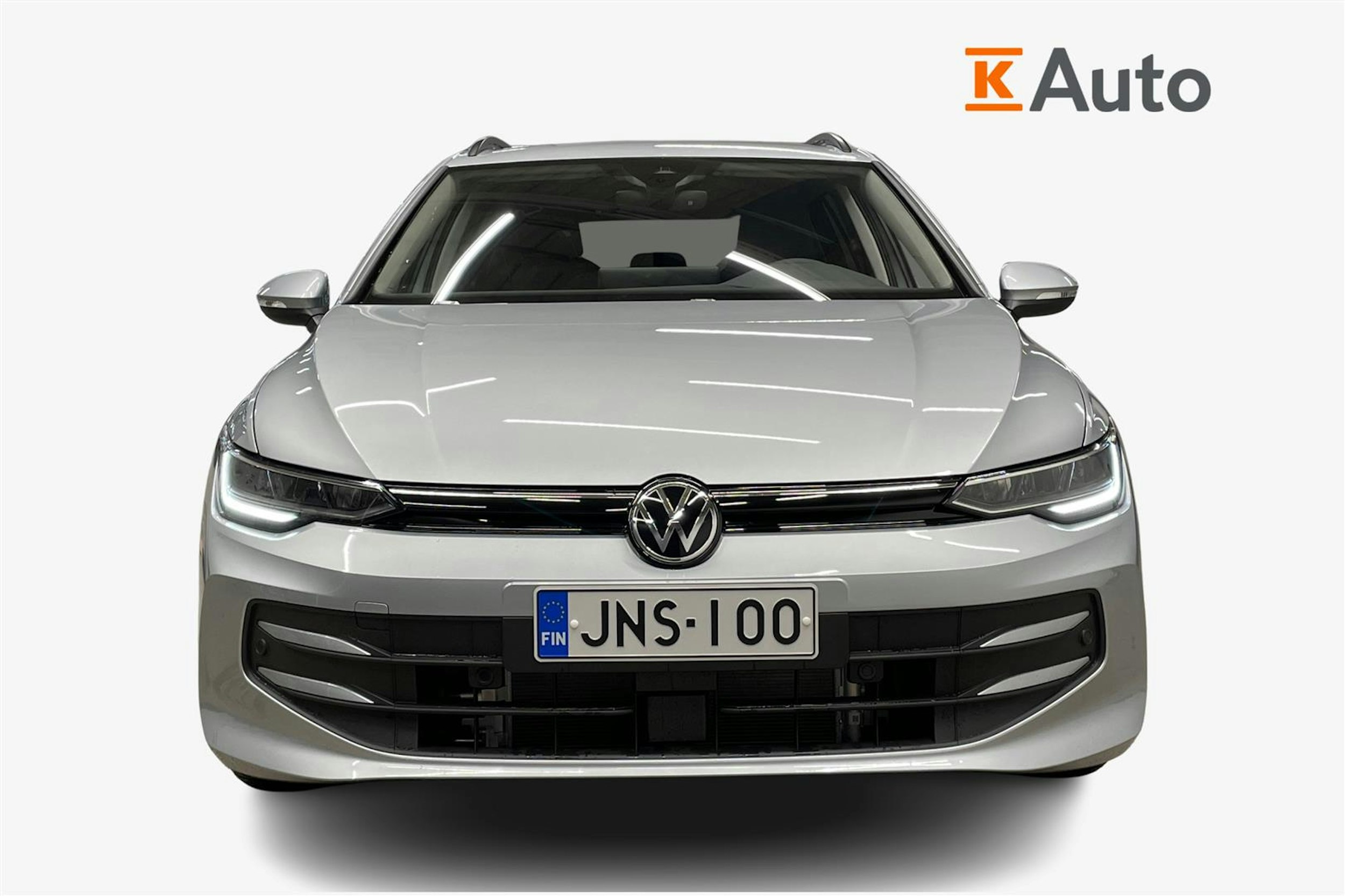 harmaa Volkswagen Golf 2025 kuva 4.