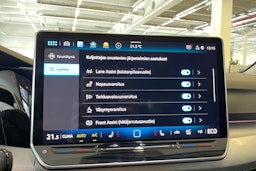 Punainen Volkswagen GOLF 2025 kuva 20.