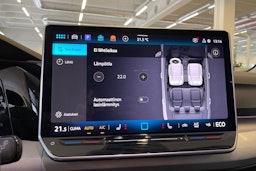 Punainen Volkswagen GOLF 2025 kuva 24.