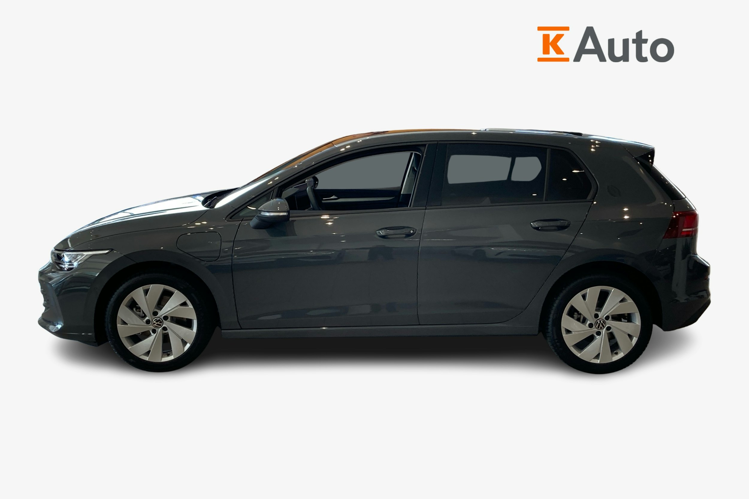 harmaa Volkswagen Golf 2025 kuva 5.