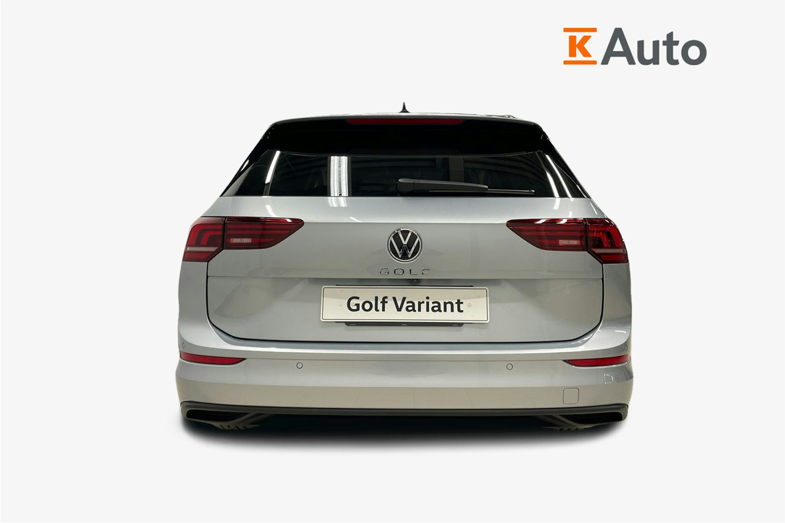 harmaa Volkswagen Golf 2025 kuva 3.