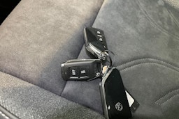 musta Volkswagen Golf 2025 kuva 11.