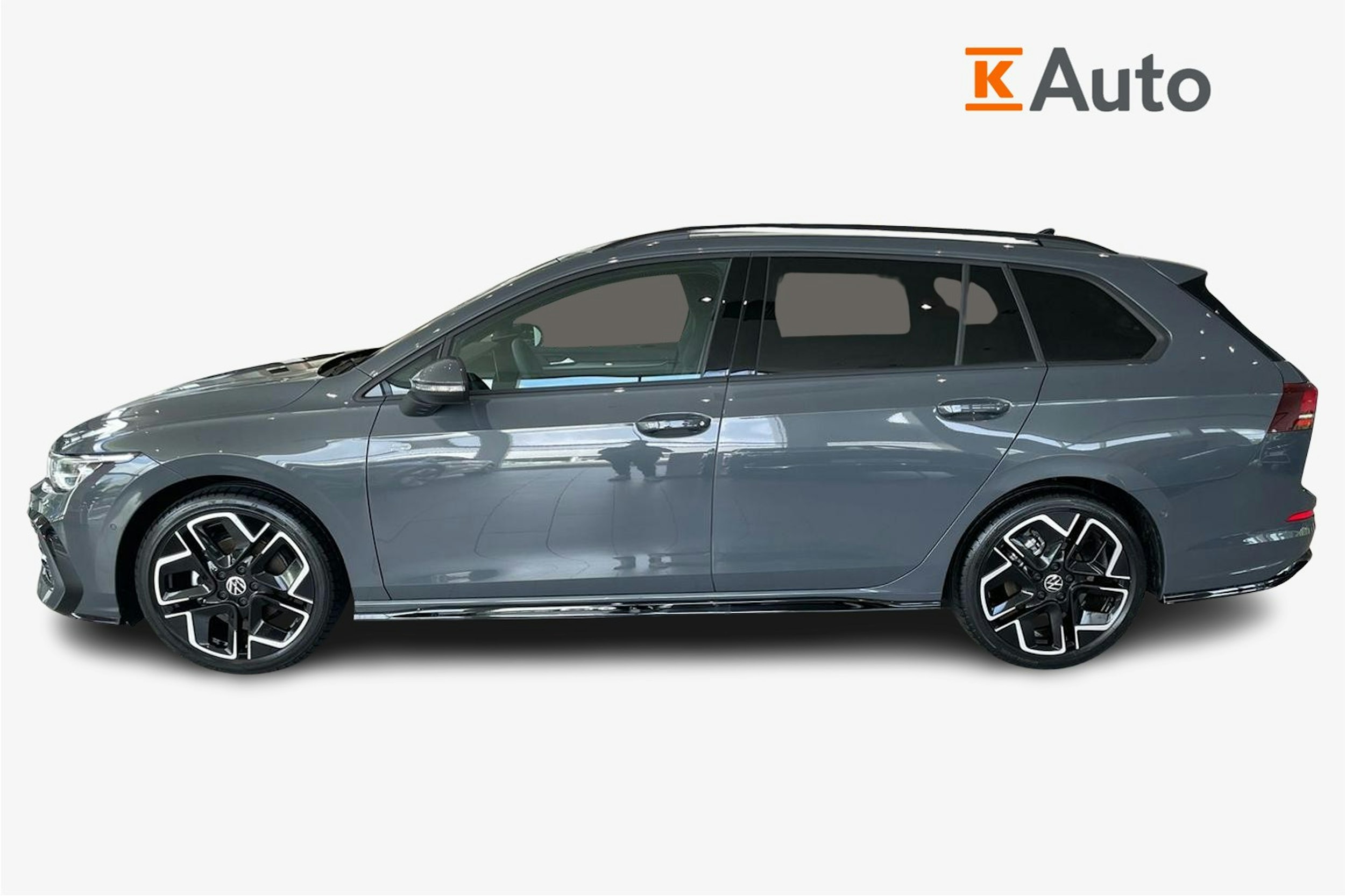 harmaa Volkswagen Golf 2025 kuva 5.