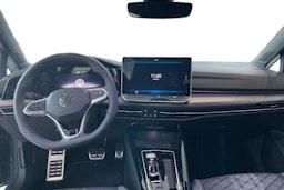 harmaa Volkswagen Golf 2025 kuva 7.