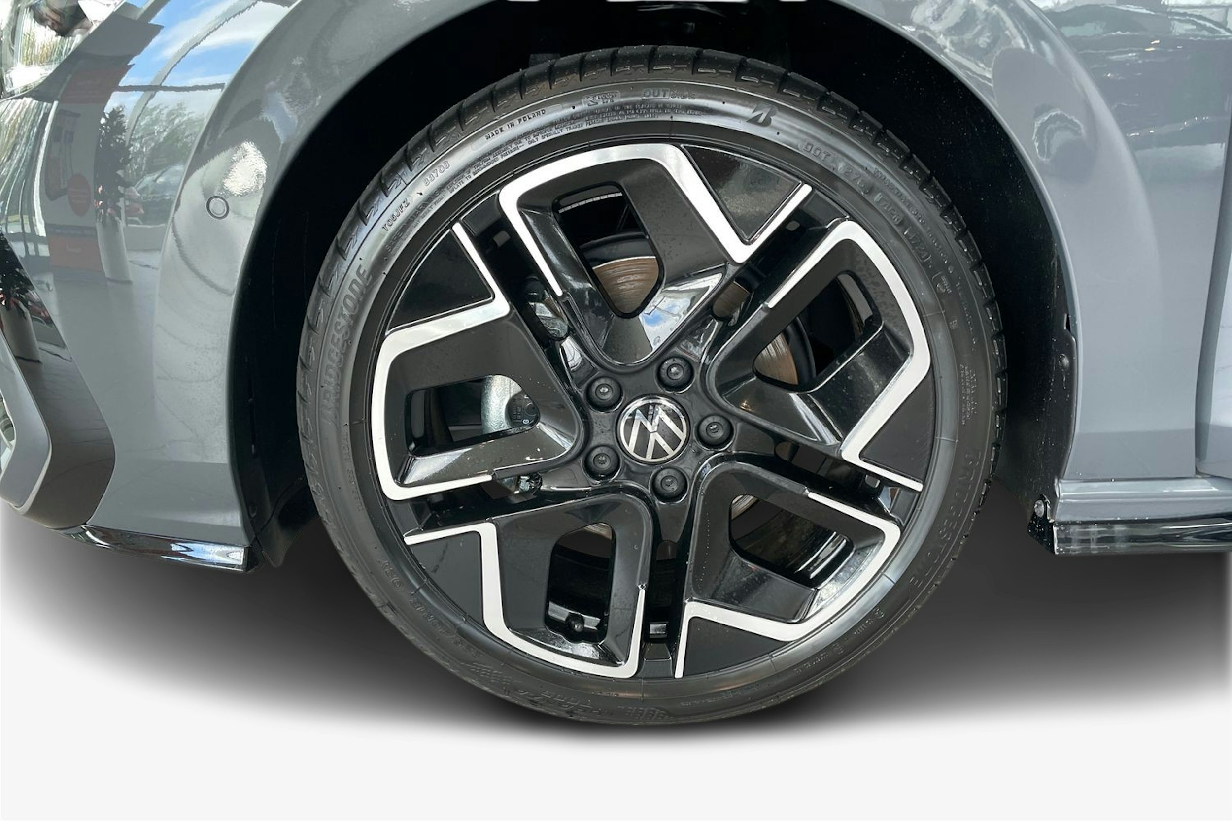 harmaa Volkswagen Golf 2025 kuva 9.