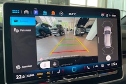 harmaa Volkswagen Golf 2025 kuva 14.